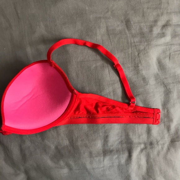 red push up bra - Picture 3 of 4